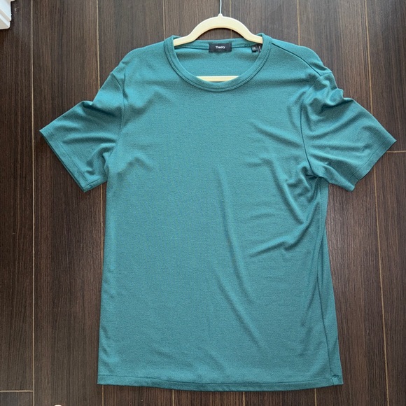 THEORY Essential Tee in Modal Jersey, Green/Turquoise, Medium - Picture 4 of 5